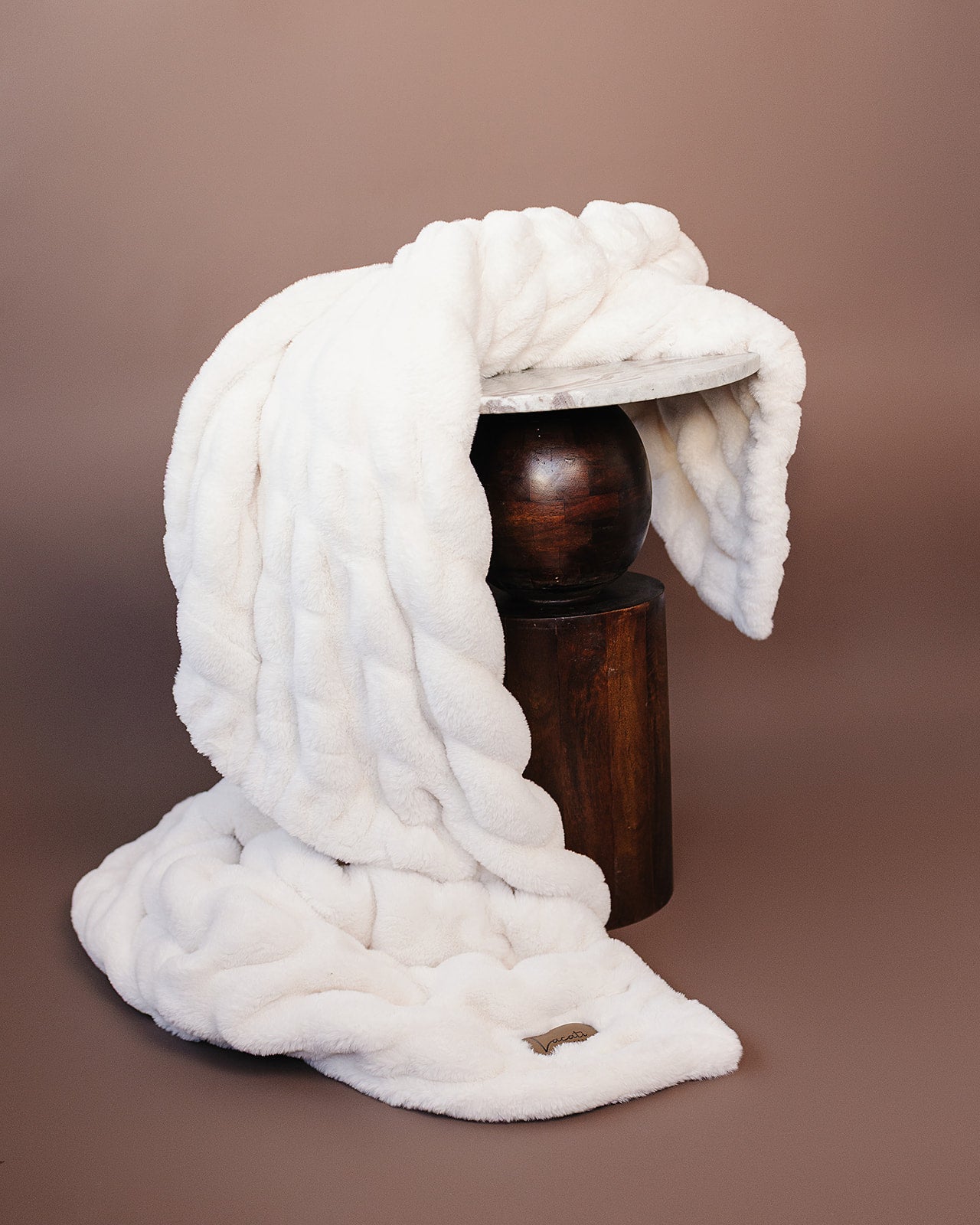 #color_ivory stone